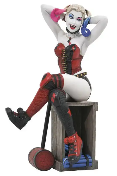 DC Gallery Suicide Squad Harley Quinn PVC Figure
